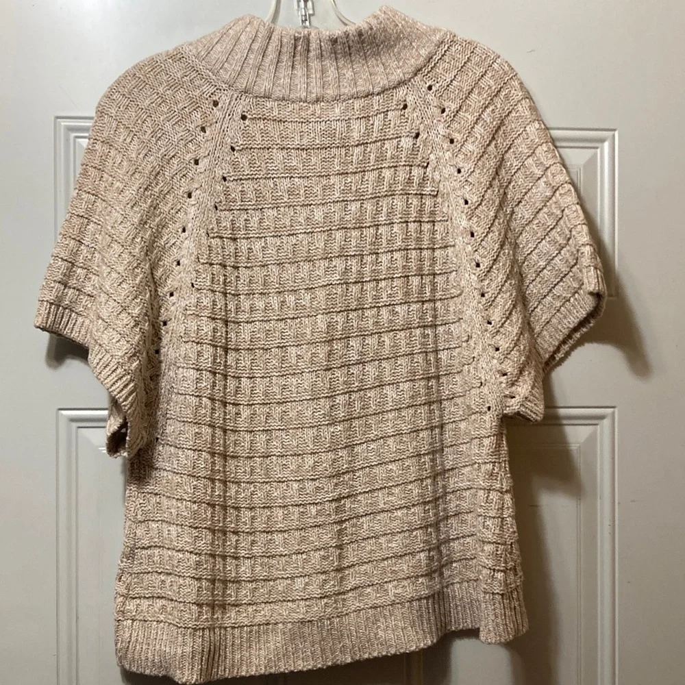 Women's‎ Beige Button-Up Sweater M